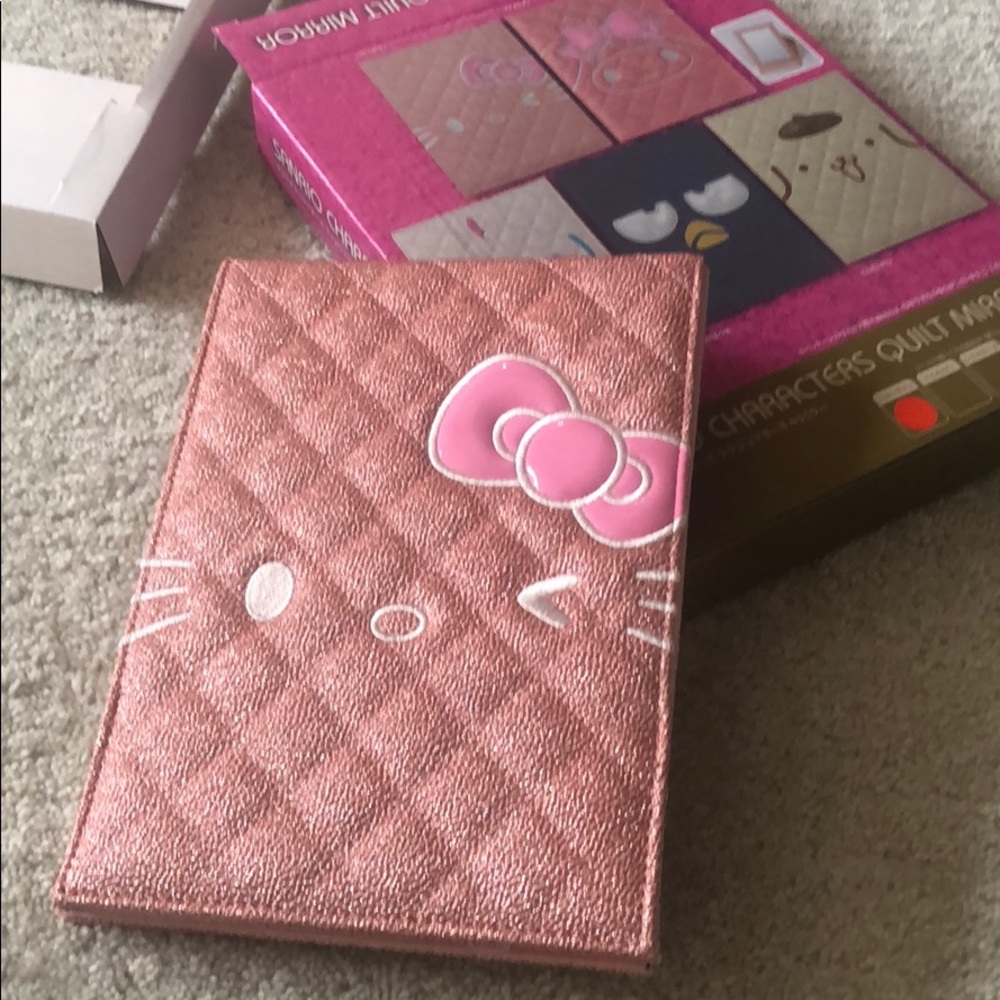 Hello kitty large 9 inch mirror